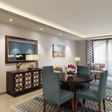 Al Najada Doha Hotel Apartments By Oaks Exterior photo