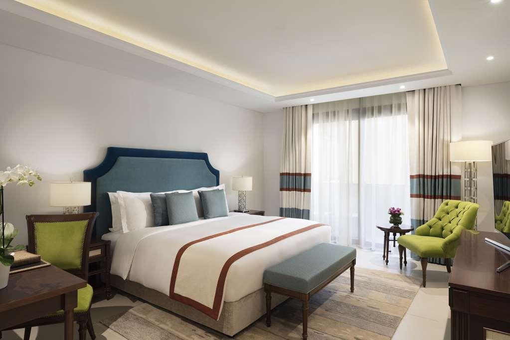 Al Najada Doha Hotel Apartments By Oaks Room photo