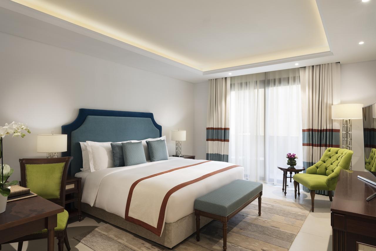 Al Najada Doha Hotel Apartments By Oaks Exterior photo