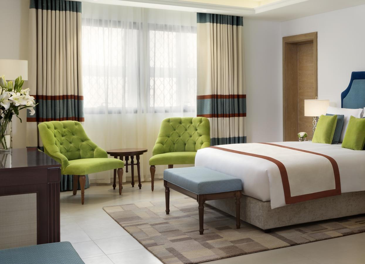 Al Najada Doha Hotel Apartments By Oaks Exterior photo